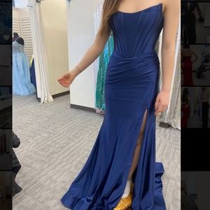 Sheri Hill Prom dress